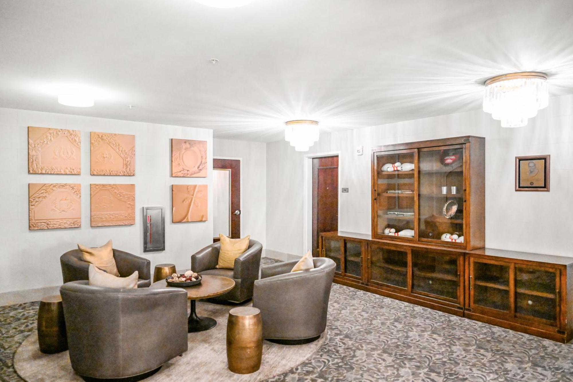 Heart Of Dt With Free Pool & Steam Plus Gym Luxe 812 Cleveland Exteriör bild