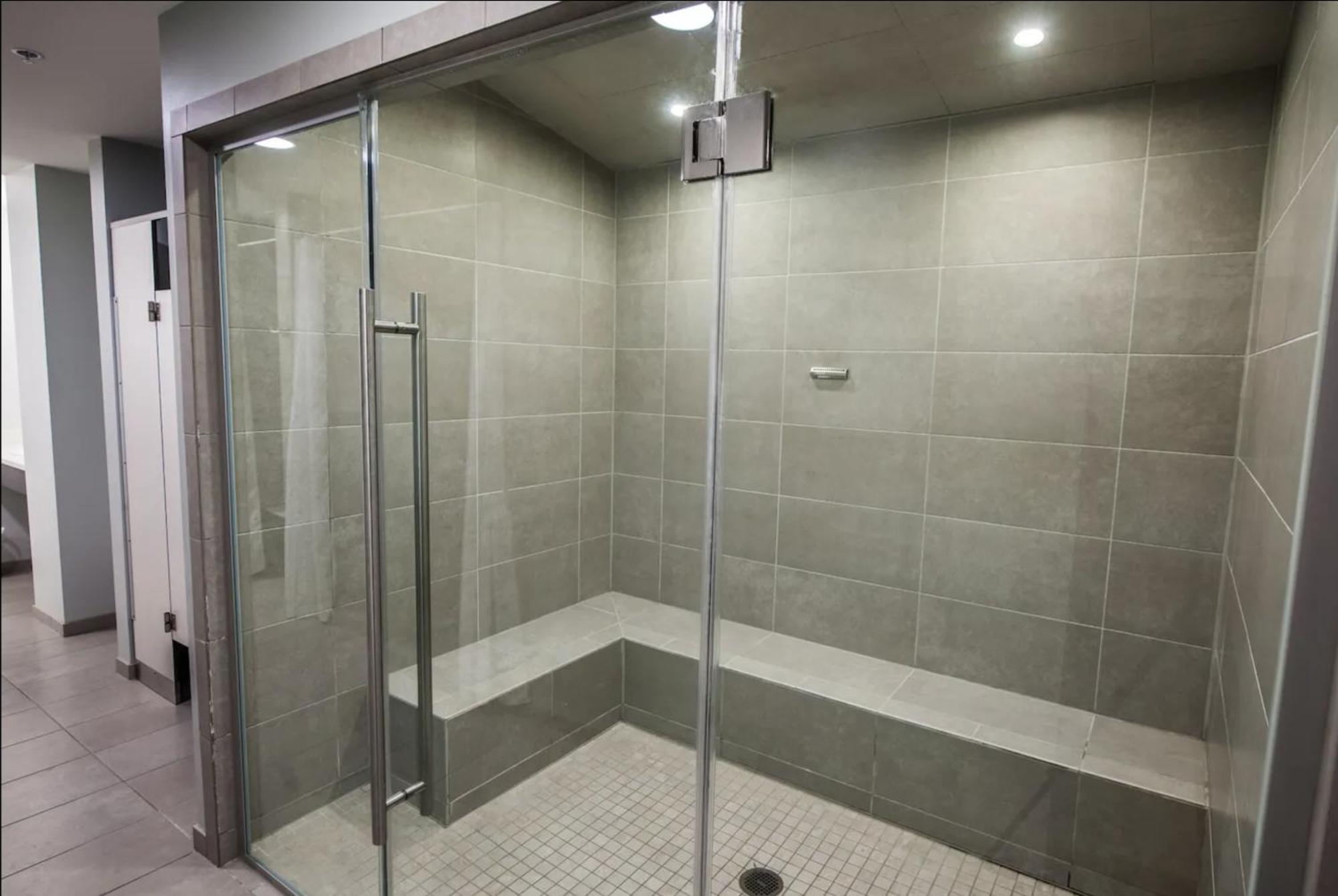 Heart Of Dt With Free Pool & Steam Plus Gym Luxe 812 Cleveland Exteriör bild