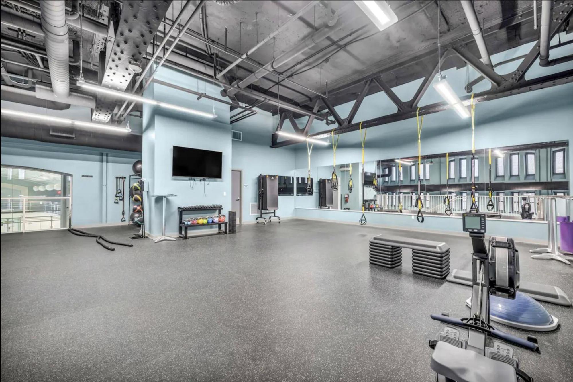 Heart Of Dt With Free Pool & Steam Plus Gym Luxe 812 Cleveland Exteriör bild