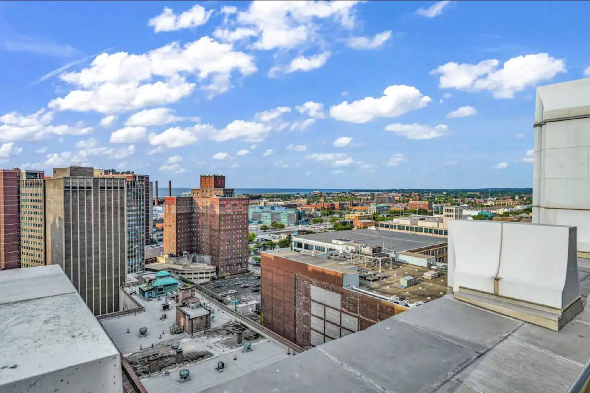 Heart Of Dt With Free Pool & Steam Plus Gym Luxe 812 Cleveland Exteriör bild