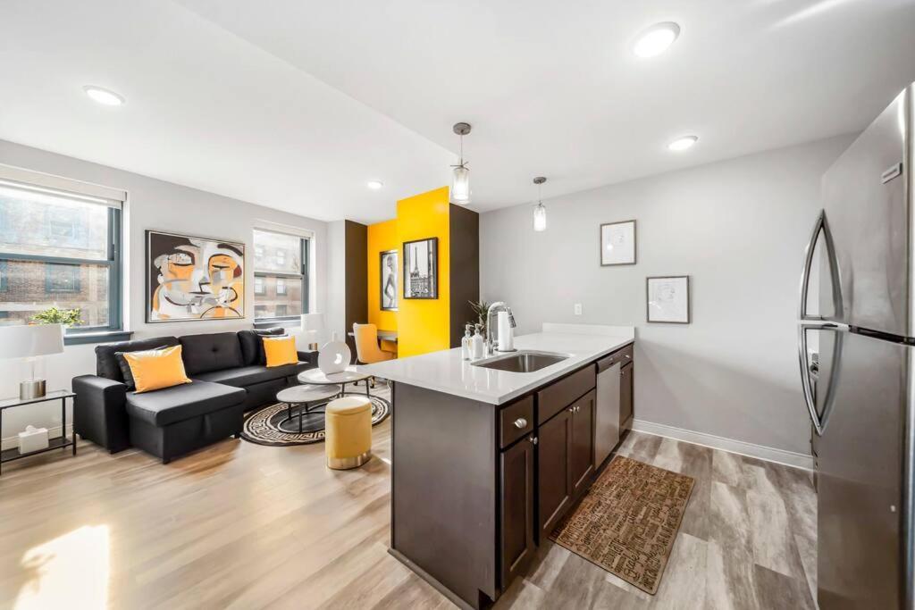 Heart Of Dt With Free Pool & Steam Plus Gym Luxe 812 Cleveland Exteriör bild